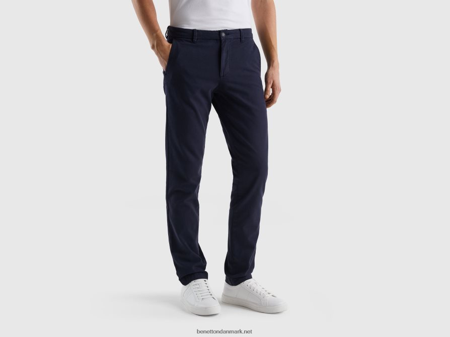 Kvinder slim fit chinos i stretchbomuld Benetton 44X8HF1438 mørkeblå