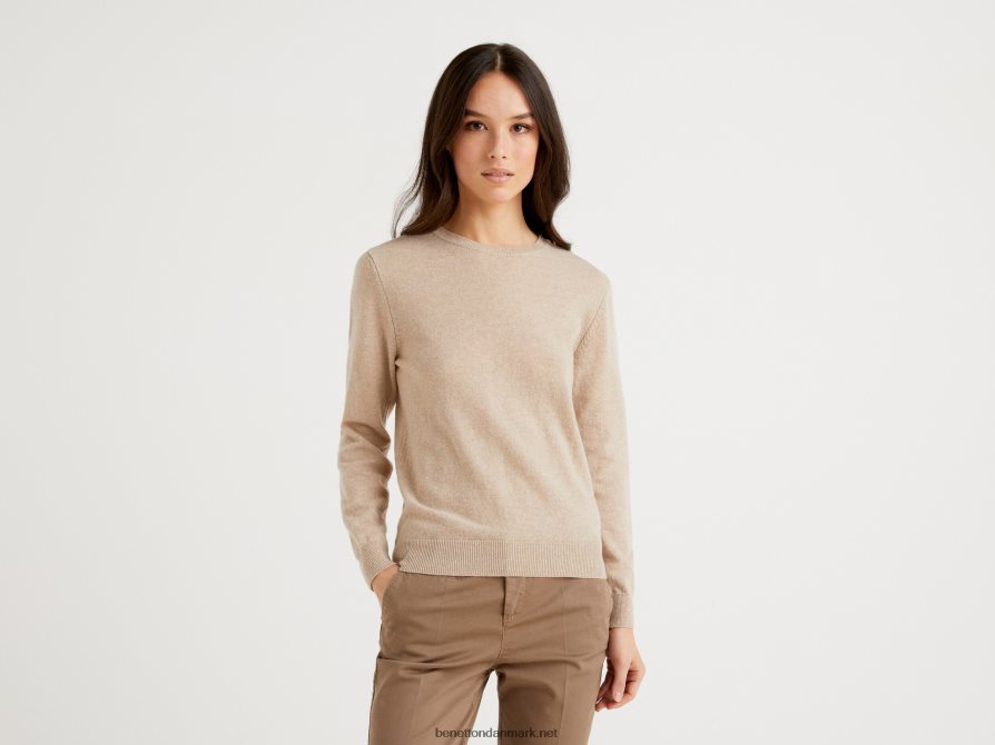 Kvinder beige sweater med rund hals i ren merinould Benetton 44X8HF194 beige